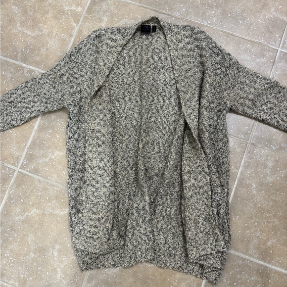 Rafaella Textured Gray Cardigan Sweater - Picture 1 of 3